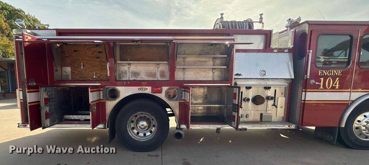 image for item DO7601 1995 Emergency One 1500 pumper fire truck
