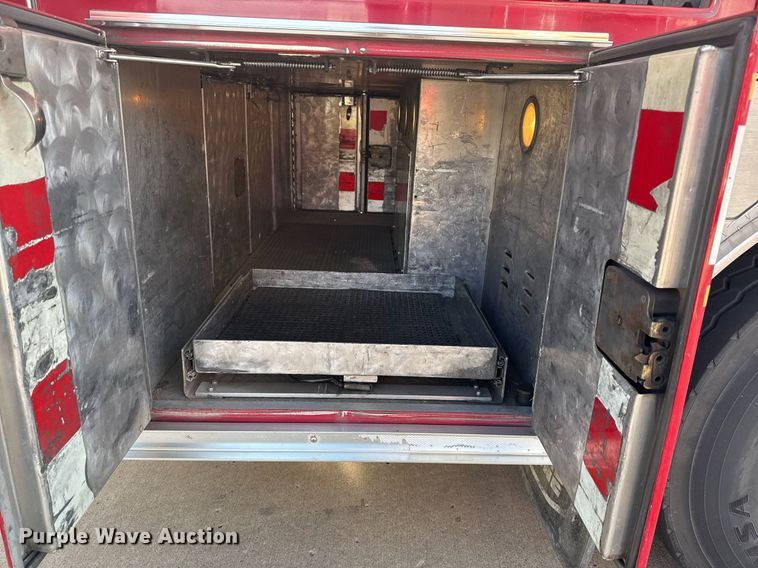 image for item DO7601 1995 Emergency One 1500 pumper fire truck