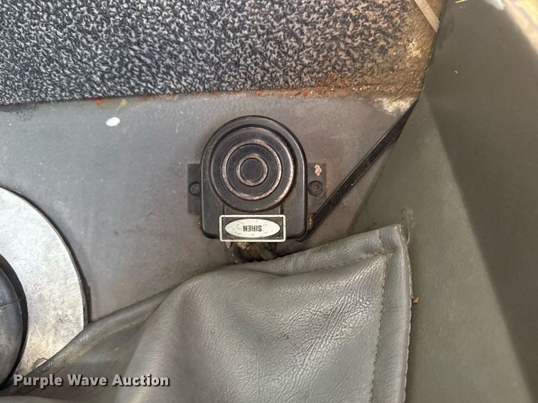 image for item DO7601 1995 Emergency One 1500 pumper fire truck