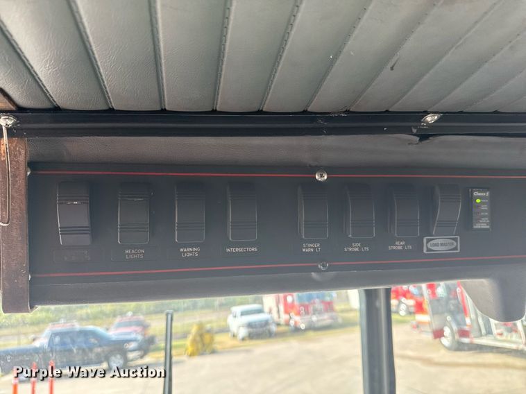 image for item DO7601 1995 Emergency One 1500 pumper fire truck