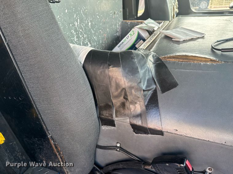 image for item DO7601 1995 Emergency One 1500 pumper fire truck