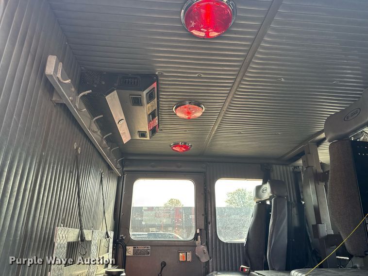 image for item DO7601 1995 Emergency One 1500 pumper fire truck