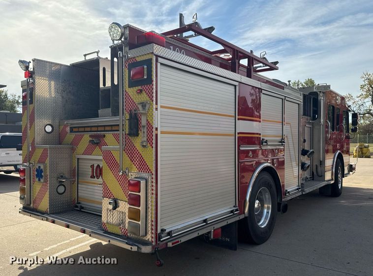 image for item DO7602 2007 Spartan Gladiator pumper fire truck