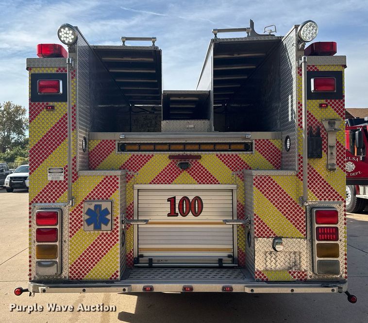 image for item DO7602 2007 Spartan Gladiator pumper fire truck