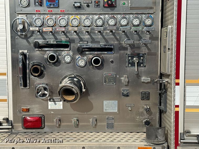 image for item DO7602 2007 Spartan Gladiator pumper fire truck