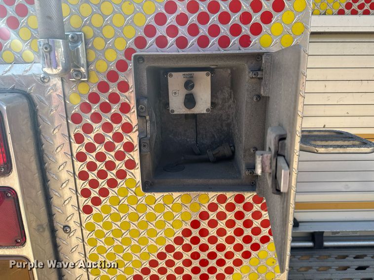 image for item DO7602 2007 Spartan Gladiator pumper fire truck