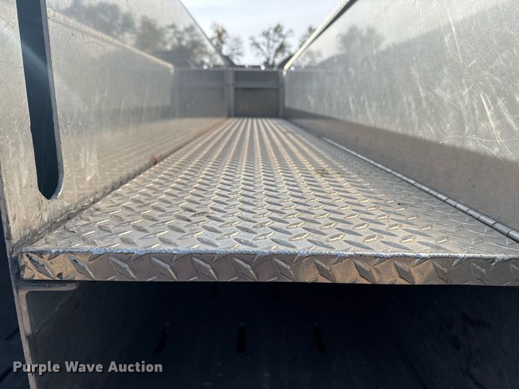 image for item DO7602 2007 Spartan Gladiator pumper fire truck