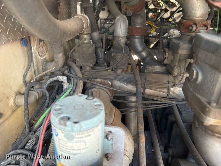 image for item DO7602 2007 Spartan Gladiator pumper fire truck