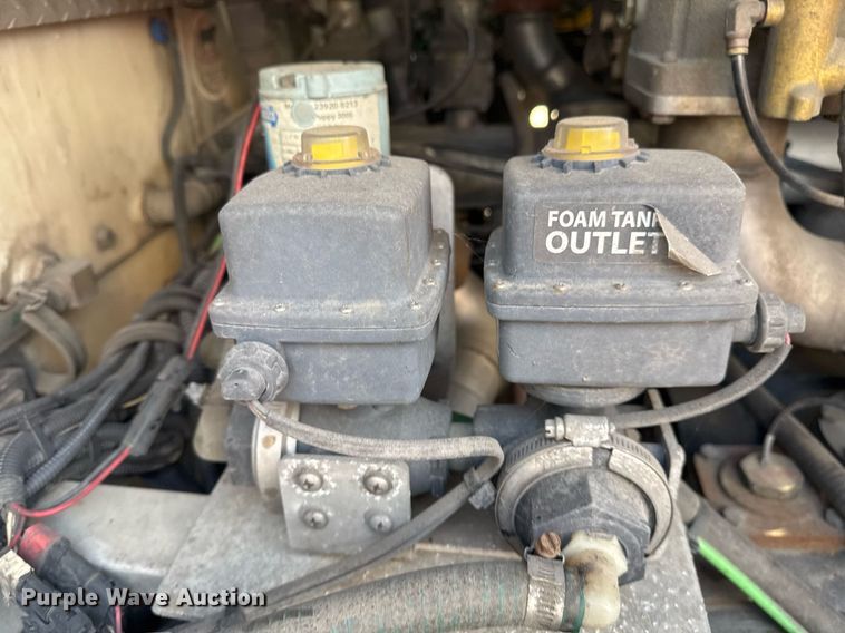 image for item DO7602 2007 Spartan Gladiator pumper fire truck