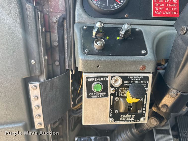 image for item DO7602 2007 Spartan Gladiator pumper fire truck