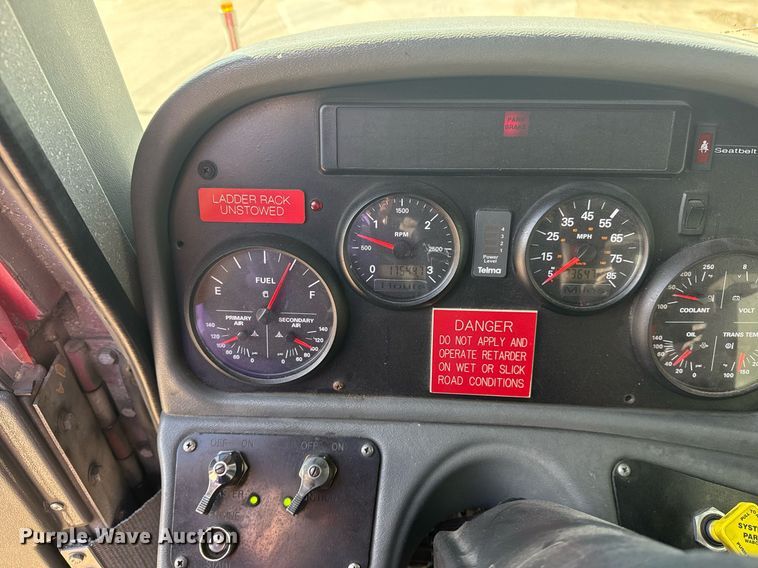 image for item DO7602 2007 Spartan Gladiator pumper fire truck