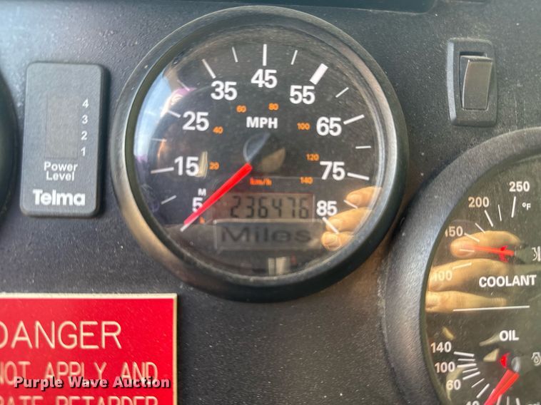 image for item DO7602 2007 Spartan Gladiator pumper fire truck