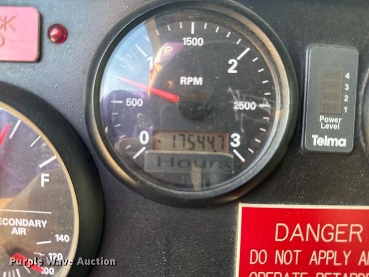 image for item DO7602 2007 Spartan Gladiator pumper fire truck