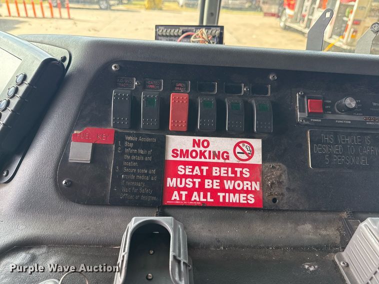 image for item DO7602 2007 Spartan Gladiator pumper fire truck