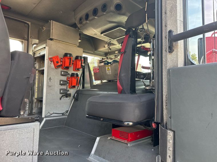 image for item DO7602 2007 Spartan Gladiator pumper fire truck