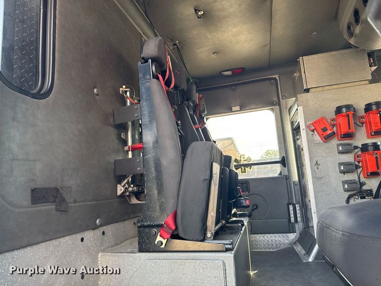 image for item DO7602 2007 Spartan Gladiator pumper fire truck