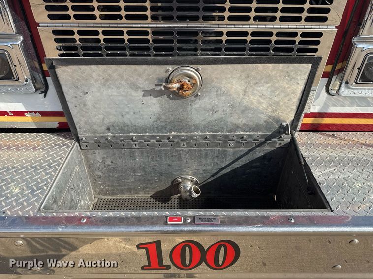 image for item DO7602 2007 Spartan Gladiator pumper fire truck