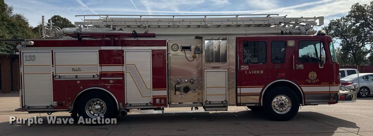 image for item DO7603 2005 Spartan Gladiator Crimson ladder fire truck