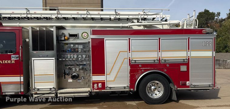 image for item DO7603 2005 Spartan Gladiator Crimson ladder fire truck