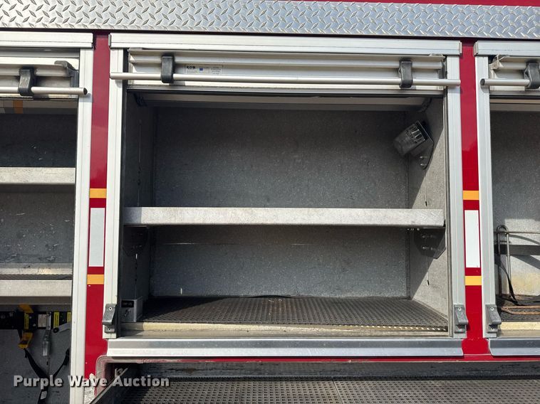 image for item DO7603 2005 Spartan Gladiator Crimson ladder fire truck