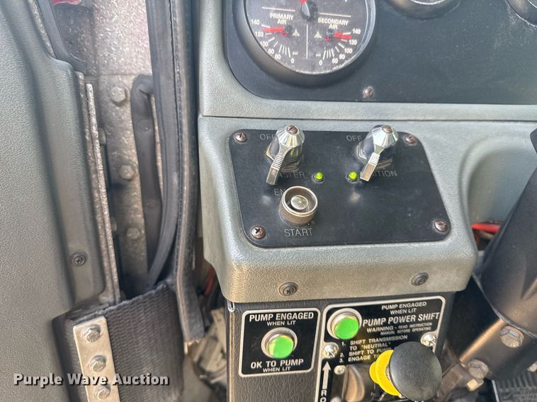 image for item DO7603 2005 Spartan Gladiator Crimson ladder fire truck