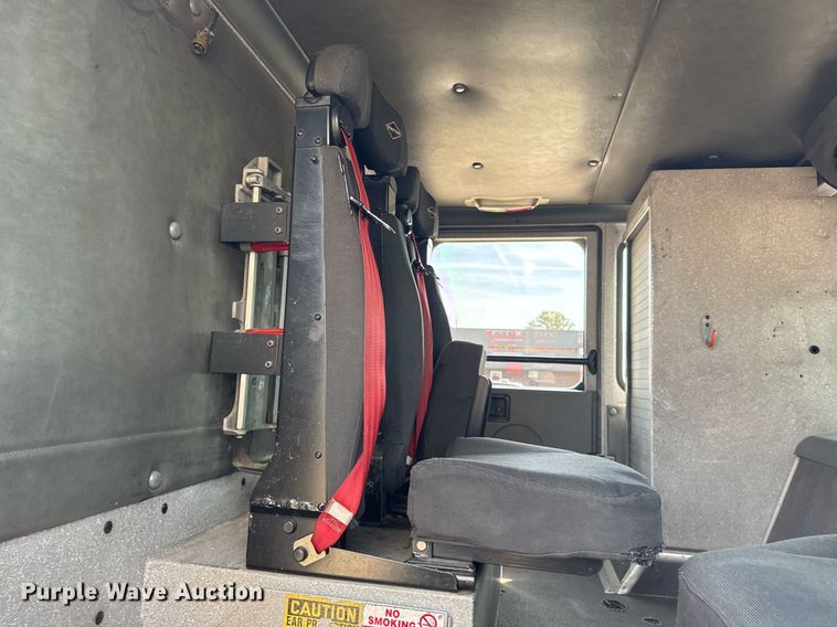 image for item DO7603 2005 Spartan Gladiator Crimson ladder fire truck