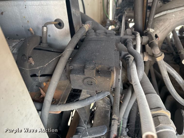 image for item DO7603 2005 Spartan Gladiator Crimson ladder fire truck