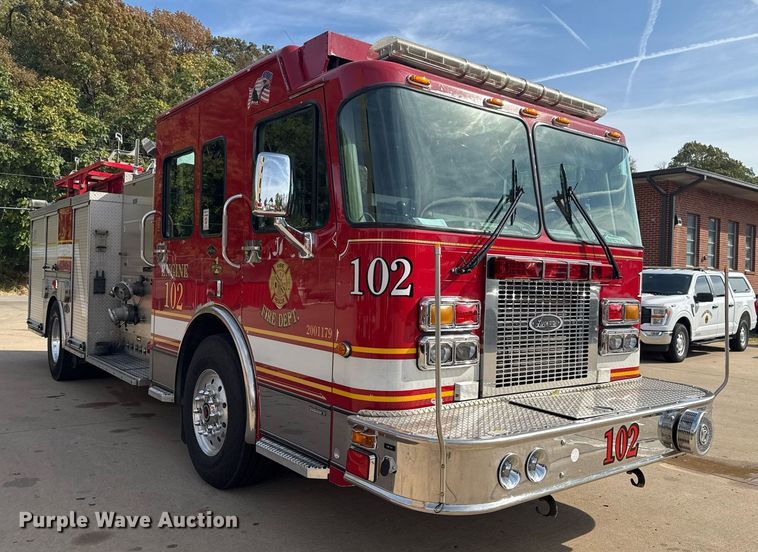image for item DO7604 2001 Spartan pumper fire truck