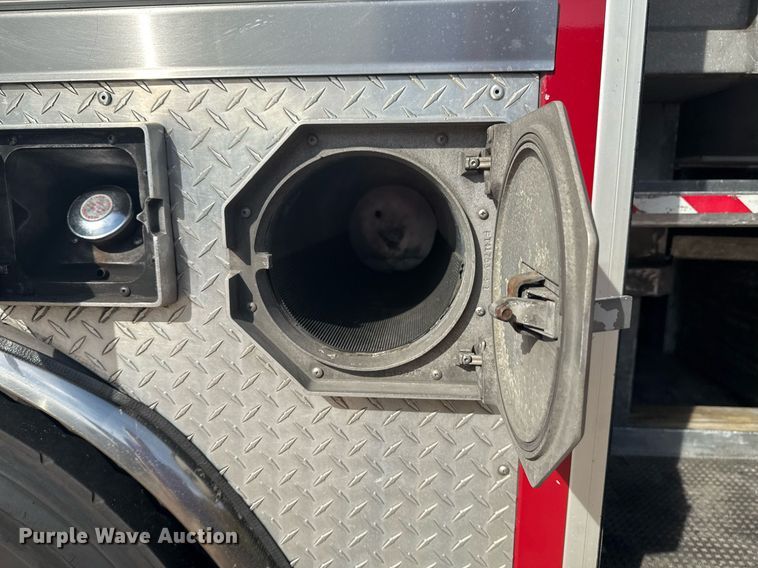 image for item DO7604 2001 Spartan pumper fire truck