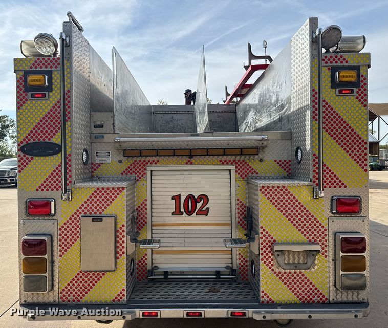 image for item DO7604 2001 Spartan pumper fire truck