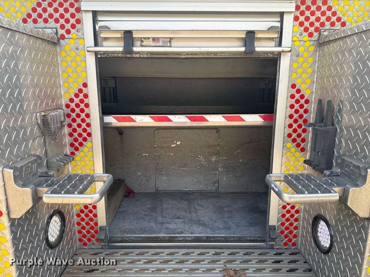 image for item DO7604 2001 Spartan pumper fire truck