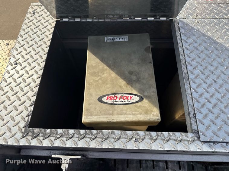 image for item DO7604 2001 Spartan pumper fire truck