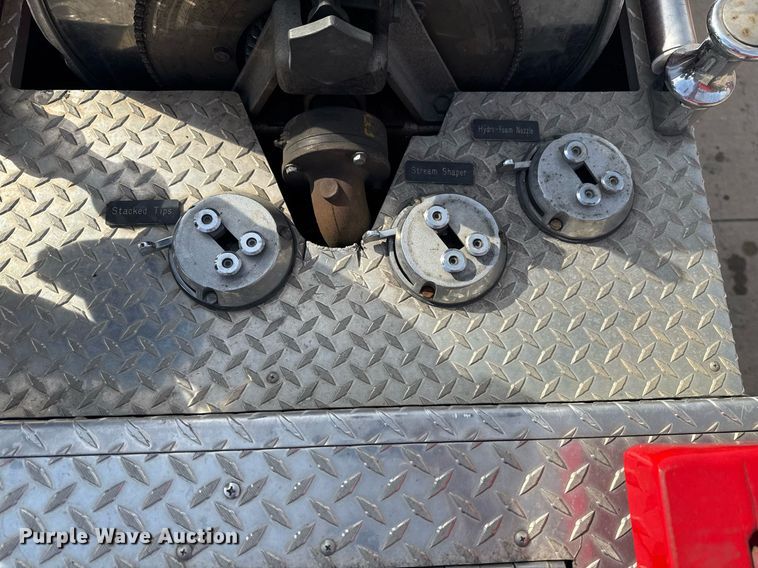 image for item DO7604 2001 Spartan pumper fire truck