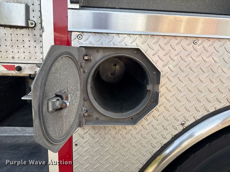 image for item DO7604 2001 Spartan pumper fire truck