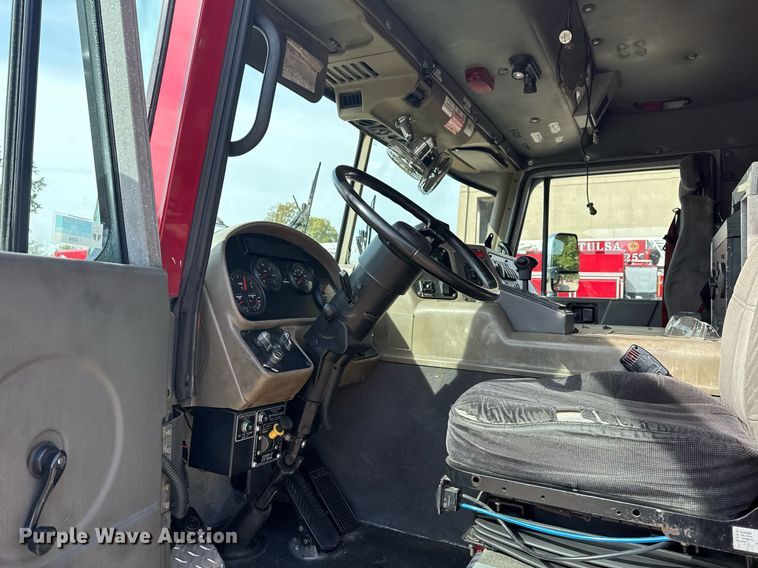 image for item DO7604 2001 Spartan pumper fire truck