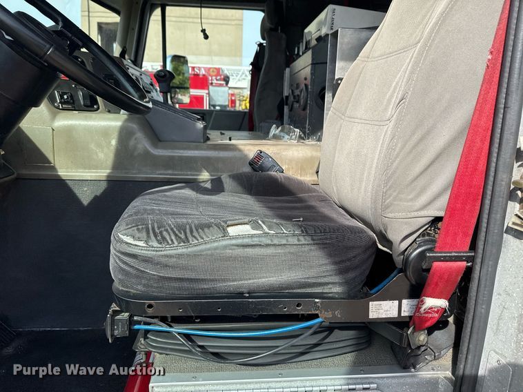 image for item DO7604 2001 Spartan pumper fire truck