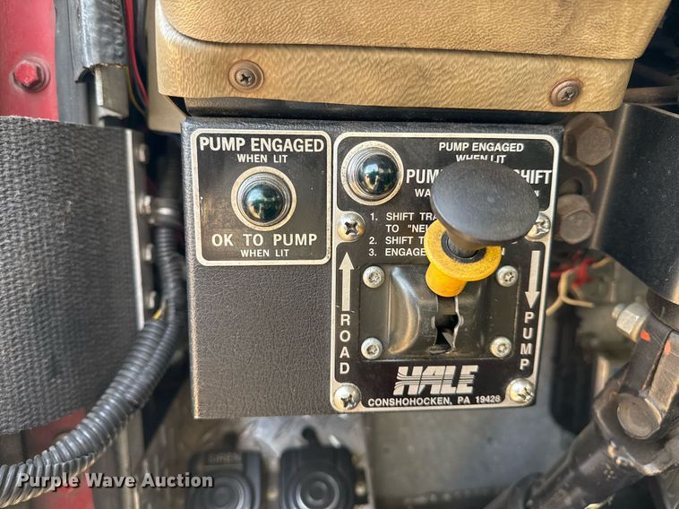 image for item DO7604 2001 Spartan pumper fire truck