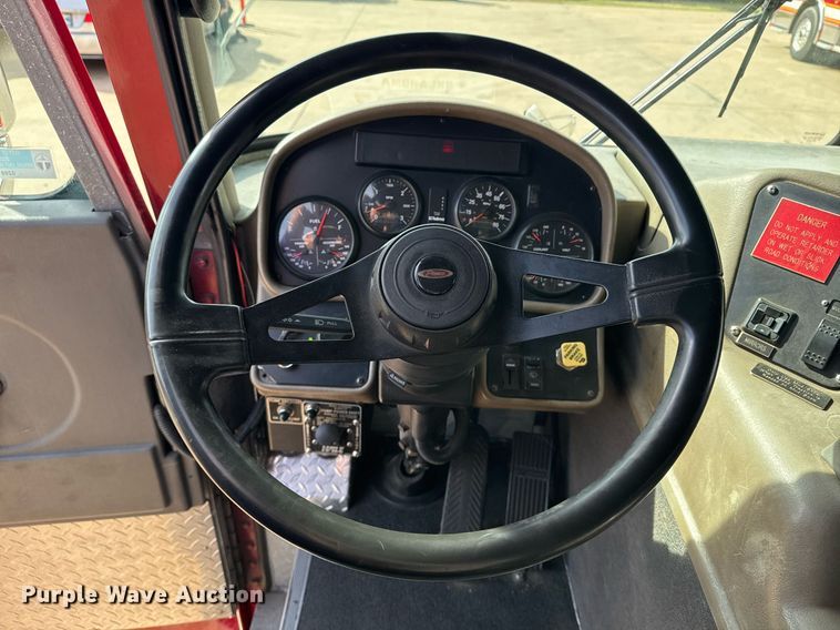 image for item DO7604 2001 Spartan pumper fire truck