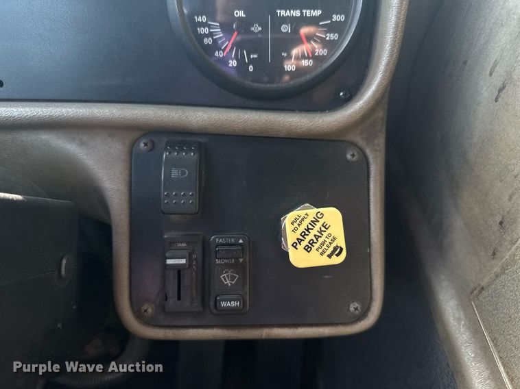 image for item DO7604 2001 Spartan pumper fire truck