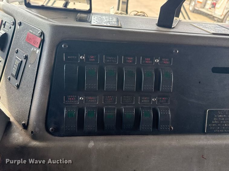 image for item DO7604 2001 Spartan pumper fire truck