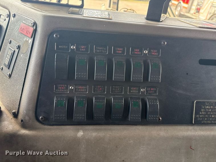 image for item DO7604 2001 Spartan pumper fire truck