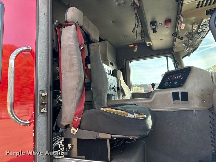 image for item DO7604 2001 Spartan pumper fire truck