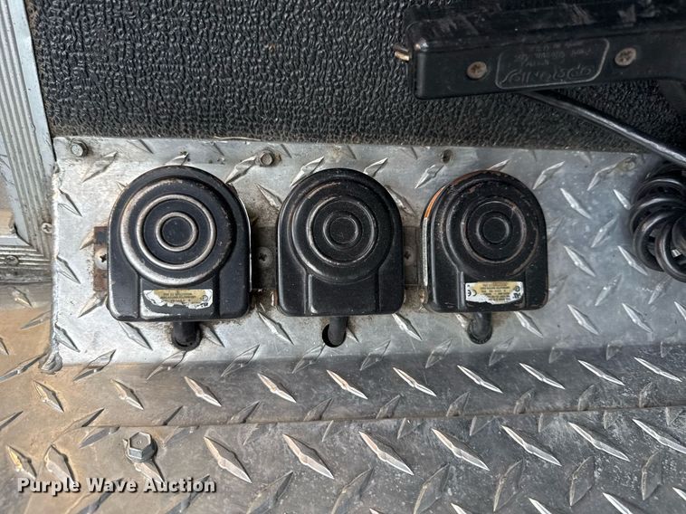 image for item DO7604 2001 Spartan pumper fire truck