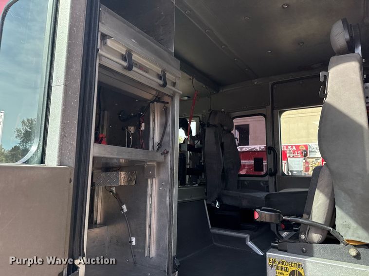 image for item DO7604 2001 Spartan pumper fire truck