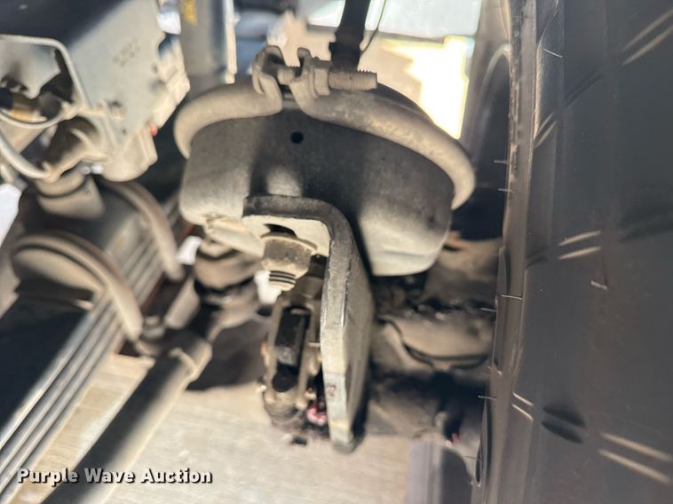 image for item DO7604 2001 Spartan pumper fire truck