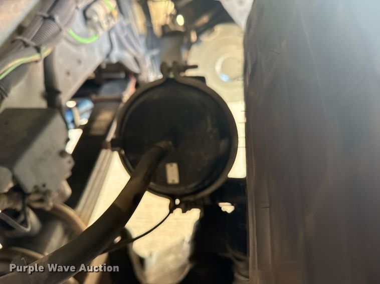 image for item DO7604 2001 Spartan pumper fire truck