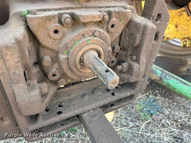 image for item DP5915 John Deere 4020 tractor