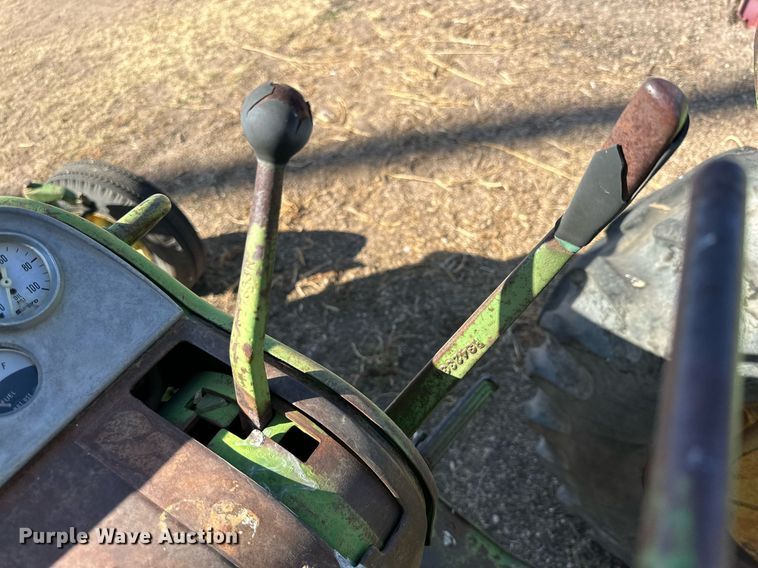 image for item DP5915 John Deere 4020 tractor