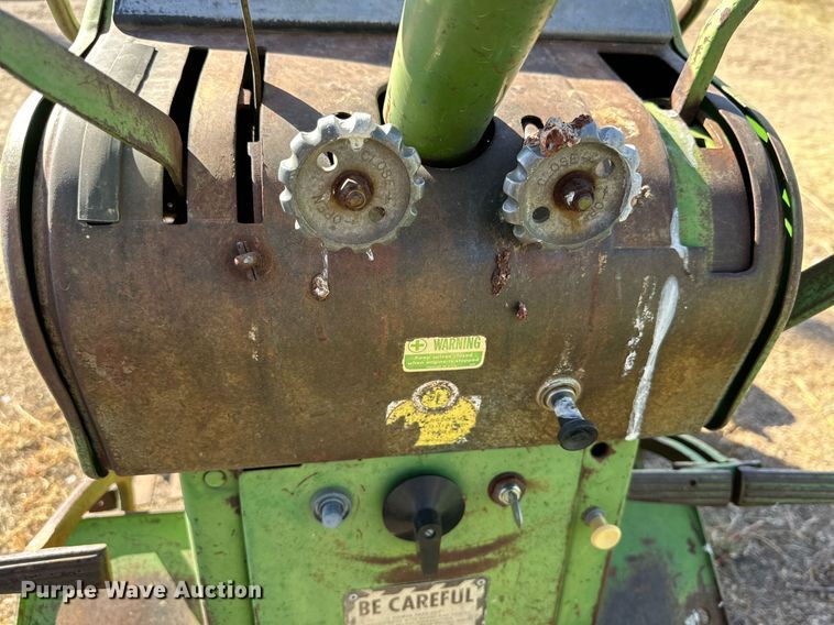 image for item DP5915 John Deere 4020 tractor