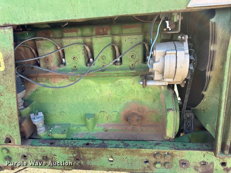 image for item DP5915 John Deere 4020 tractor